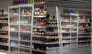 Товары за решеткой