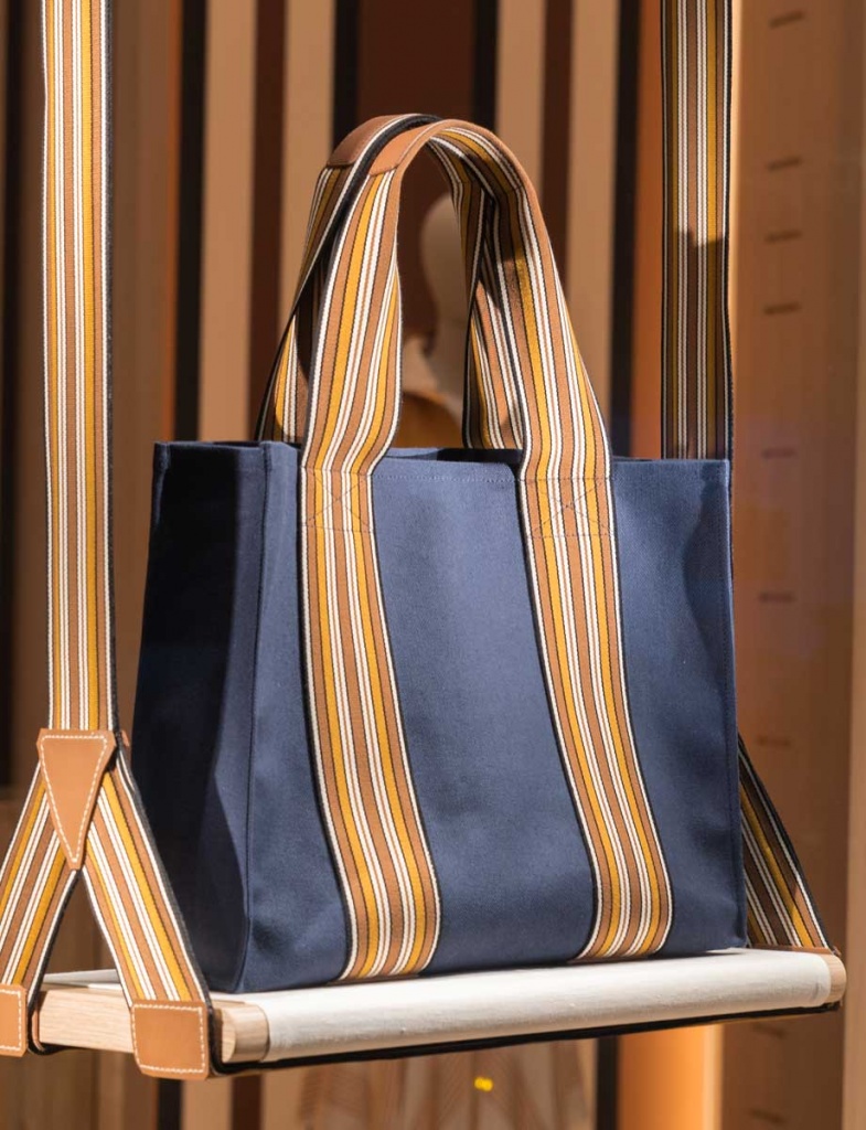 LOROPIANA_flagshipstore_5_920x1200.jpg