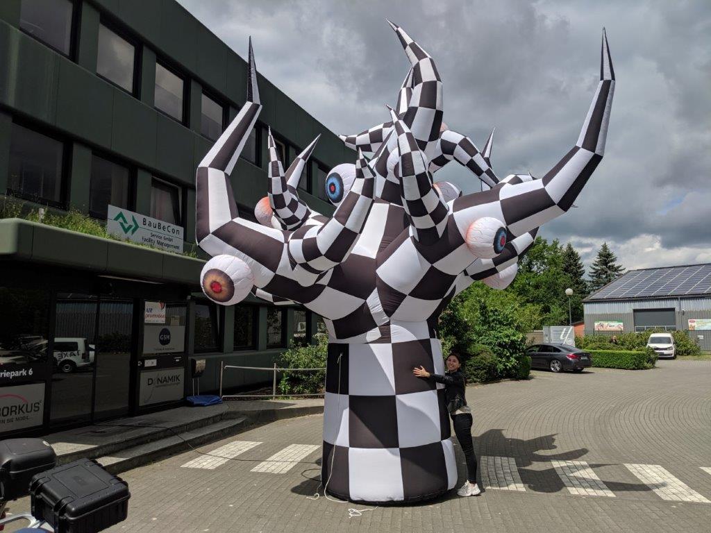 inflatable-tree.jpg