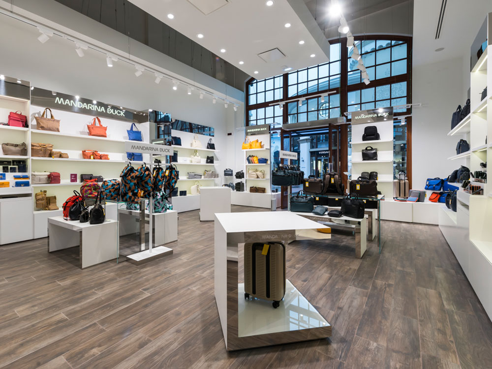 mandarina-duck-fidenza1.jpg