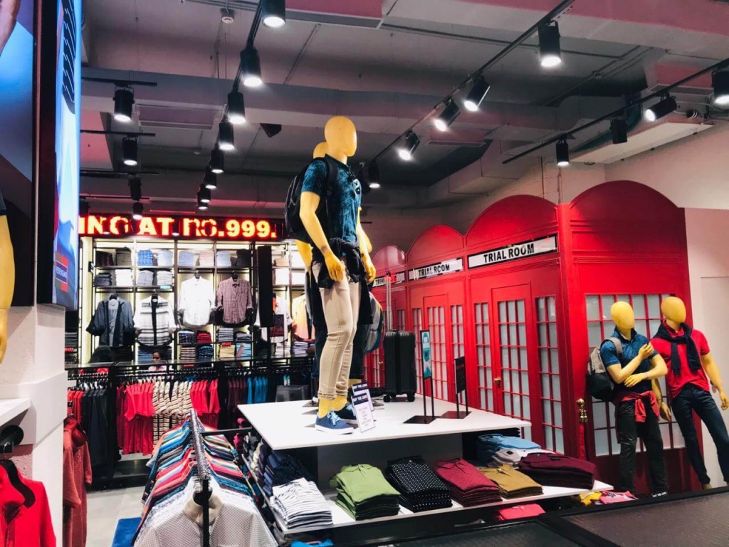 PETER-ENGLAND-OBSESSION-STORE-COMMERCIAL-STREET-9.jpeg