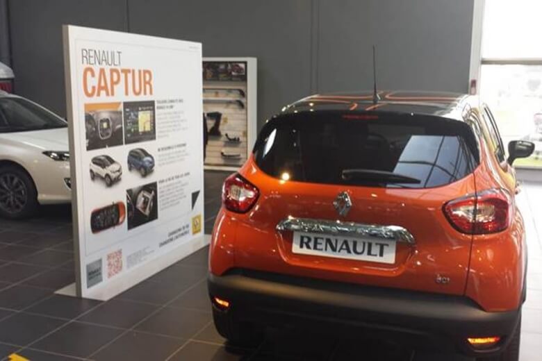 renault_a.jpg